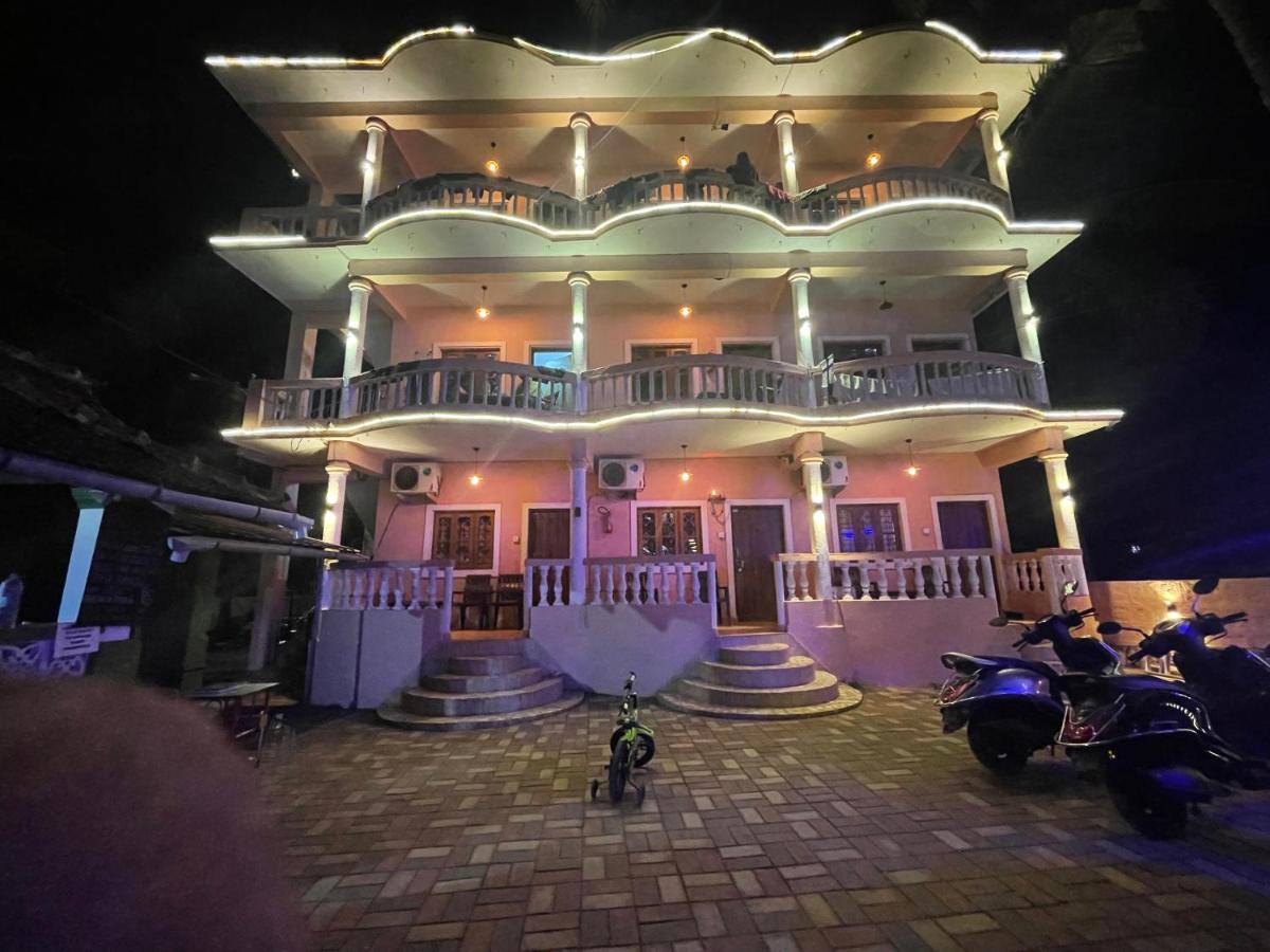 Отель Calangute Bay Экстерьер фото